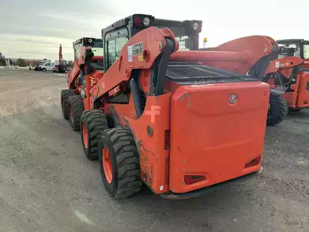 Skid Steers 2022 Kubota SSV75HC (1)