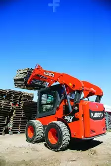Skid Steers 2022 Kubota SSV75HC (10)