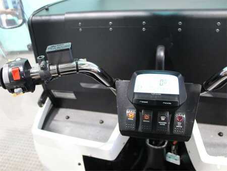 Egyéb 2020 [div] Paxster Gen 2.2 (12)