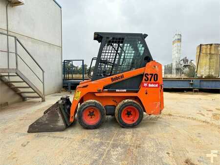 Kompaktní nakladače 2016 Bobcat S70 (1)