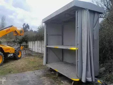 Pozostałe 2019 [div] Knott KRV20 (3)
