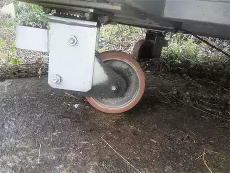 Pozostałe 2019 [div] Knott KRV20 (8)
