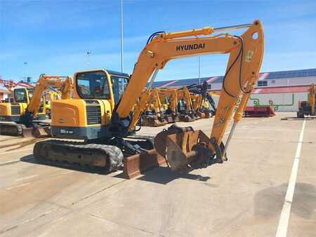 Hyundai R80CR-9A