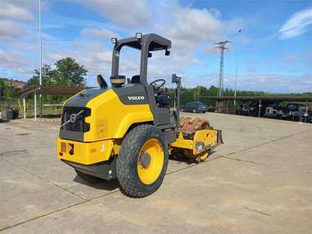 Compacteur monocylindre 2018 Volvo SD45B (2)