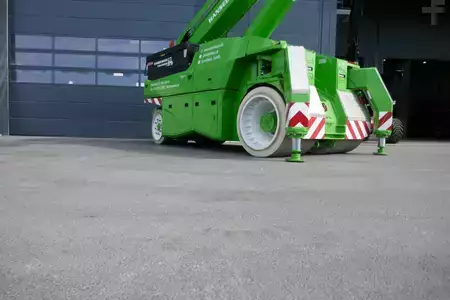 Siirrettävät rakennusnosturit 2026 JMG MC 250.09FL (2)