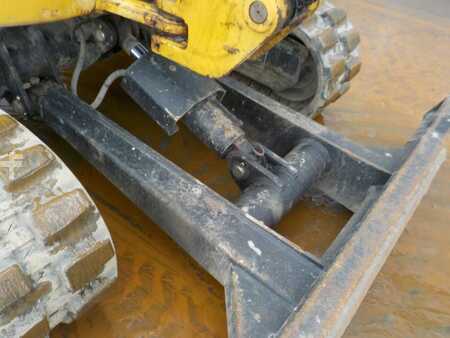 Minibagry 2015 Caterpillar 302.7DCR (2)