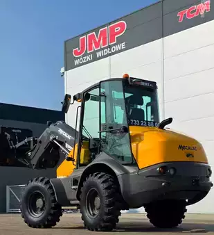 Kolové nakladače 2020 Mecalac AS 900 SWING LOADER (1)