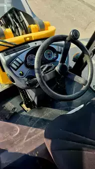 Kolové nakladače 2020 Mecalac AS 900 SWING LOADER (17)