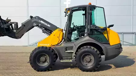 Kolové nakladače 2020 Mecalac AS 900 SWING LOADER (7)