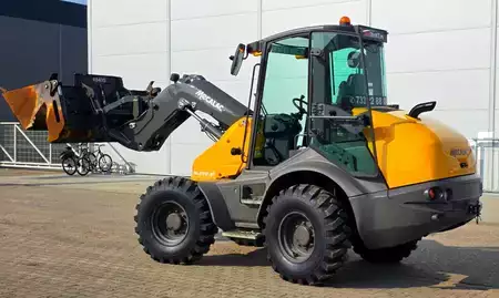 Kolové nakladače 2020 Mecalac AS 900 SWING LOADER (9)