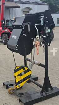 Liitteet 2023 Manitou W6000 / 32M   WINCH 6 TON MRT (2)
