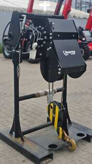 Liitteet 2023 Manitou W6000 / 32M   WINCH 6 TON MRT (3)