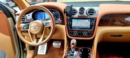 Altri 2017 Bentley BENTAYGA 6.0  W12 (19)