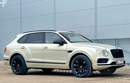 Altri 2017 Bentley BENTAYGA 6.0  W12 (3)