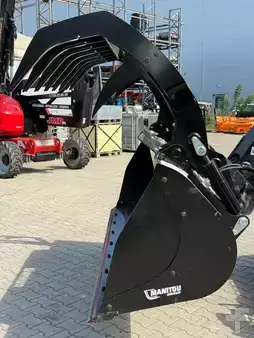 Ostatní 2025 Manitou CBG 2450 / 1400 WE  NEW (8)