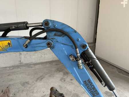 Minikaivinkoneet 2014 Wacker Neuson 803 (4)