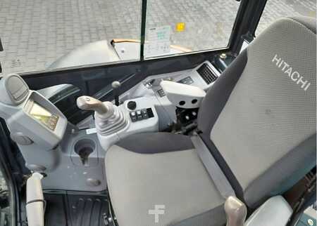 Koparki gąsienicowe 2022 Hitachi ZX33U-6 CLR (7)