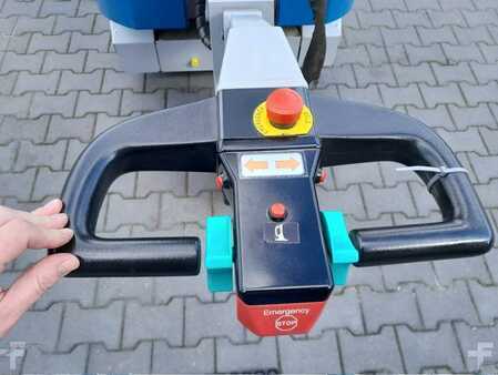 Mini grúas 2014 Mobilev 25MT (16)