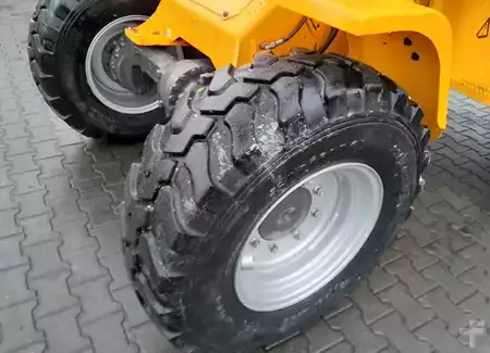 Chargeuse sur pneus 2013 Volvo  L30B-Z/X (8)