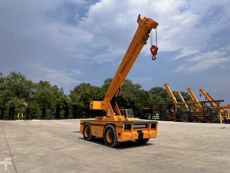 Grúas sobre camiones 2023 Broderson IC200-3J (4)