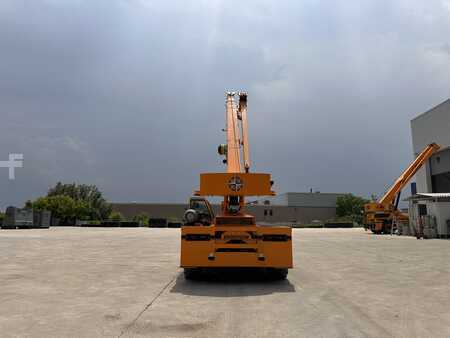 Grúas sobre camiones 2023 Broderson IC200-3J (7)