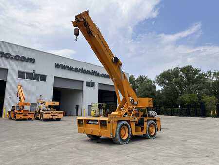 Grúas sobre camiones 2008 Broderson IC250-3B (2)