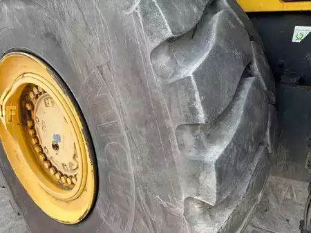 Kolové nakladače 2017 Komatsu WA500-8 (19)