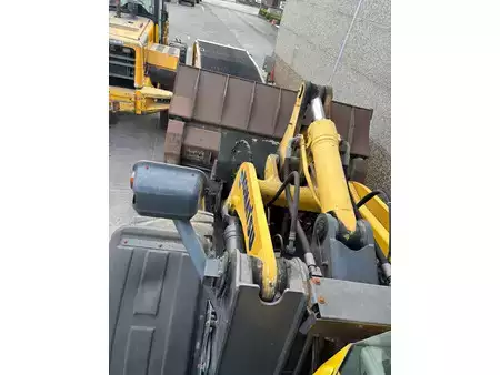 Kolové nakladače 2017 Komatsu WA500-8 (24)
