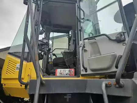 Kolové nakladače 2017 Komatsu WA500-8 (26)