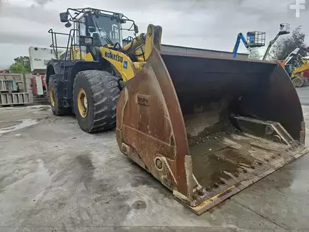 Kolové nakladače 2017 Komatsu WA500-8 (9)