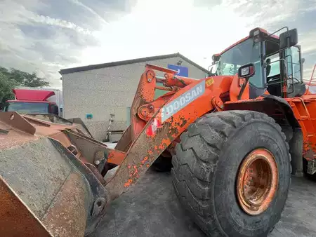 Ładowarki kołowe 2016 Doosan DL550-5 (21)