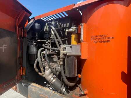 Korečková rýpadla 2007 Hitachi ZX180LCN-3 (11)