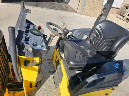 Tandemwalze 2020 BOMAG BW100ADM-5 (5)