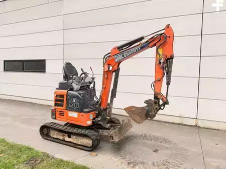 Minigraver 0 Hitachi Zaxis 19U (6)