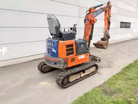 Minigraver 0 Hitachi Zaxis 19U (7)