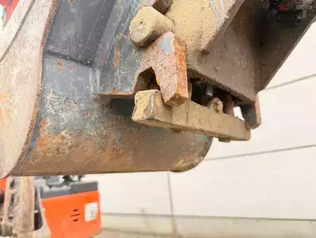 Minigraver 0 Hitachi Zaxis 19U (8)