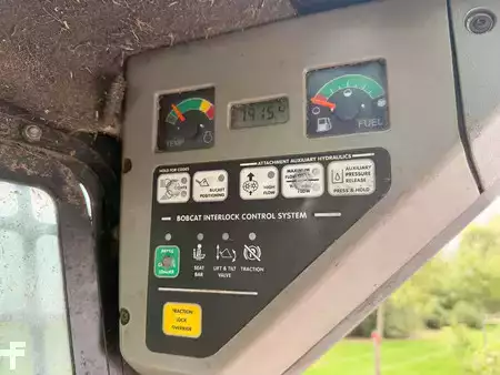 Kolové nakladače 2008 Bobcat S250 S250 (12)