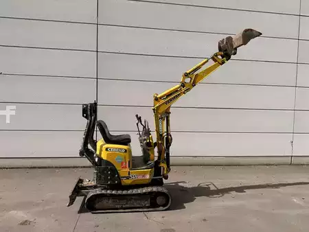 Minibagry 2013 Yanmar SV08 SV08 (4)