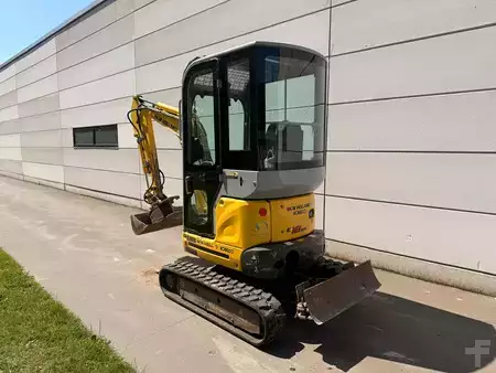mini escavadeira 2011 New Holland Construction E18 SR E18 SR (6)