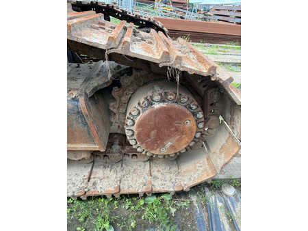 Korečková rýpadla 2018 Caterpillar 374F (16)