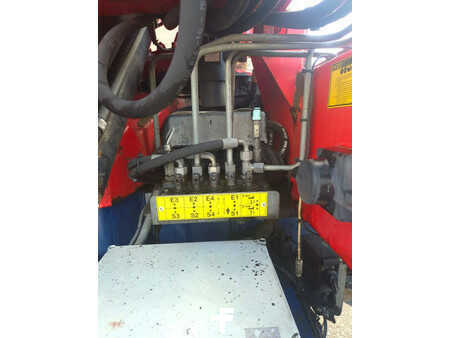 Autojeřáby 2011 MAN TGS (13)