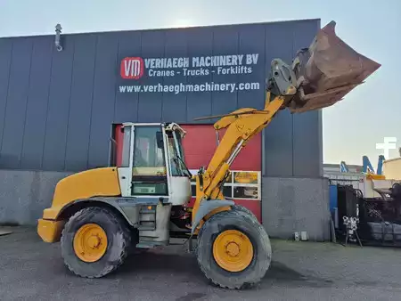 Kolové nakladače 2006 Liebherr L514 (11)