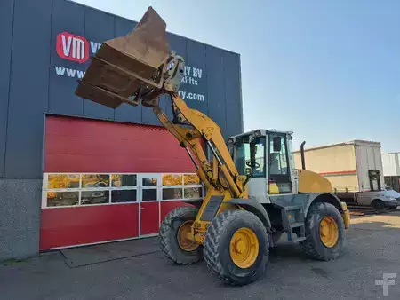 Kolové nakladače 2006 Liebherr L514 (6)