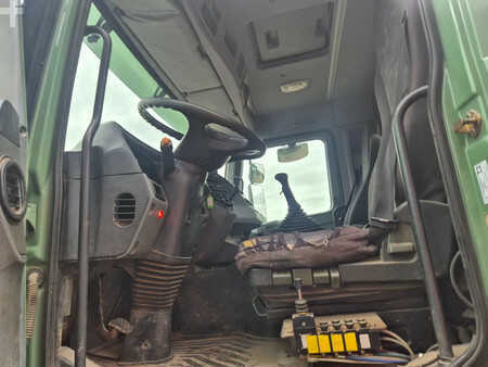 Lastbil 2005 Mercedes-Benz Actros 3344 (11)
