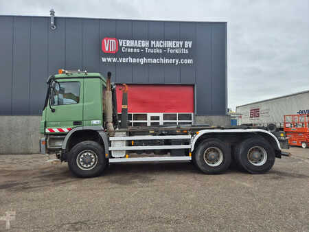 Lastbil 2005 Mercedes-Benz Actros 3344 (2)