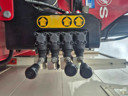 Autojeřáby 2016 MAN 26.402 (12)