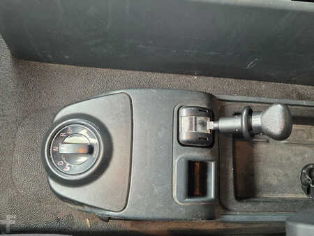 Autojeřáby 2016 MAN 26.402 (15)