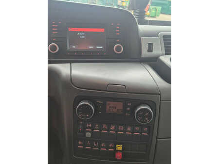 Autojeřáby 2016 MAN 26.402 (16)