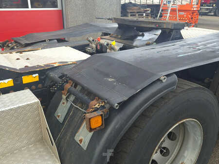 Autojeřáby 2016 MAN TGA 26.480 (23)