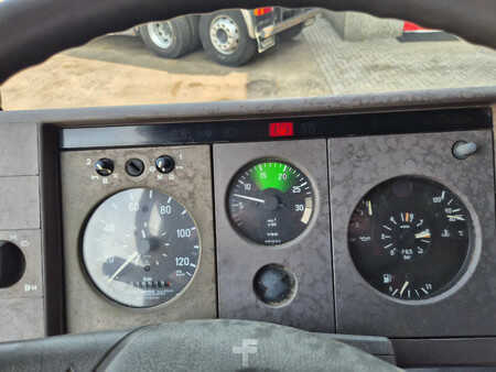 Autokran 1993 Mercedes-Benz SK 814 (12)